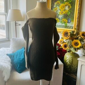 🎉New Olive Cozy Sexy Bodycon Sweater Dress —size Small (US 4–6)